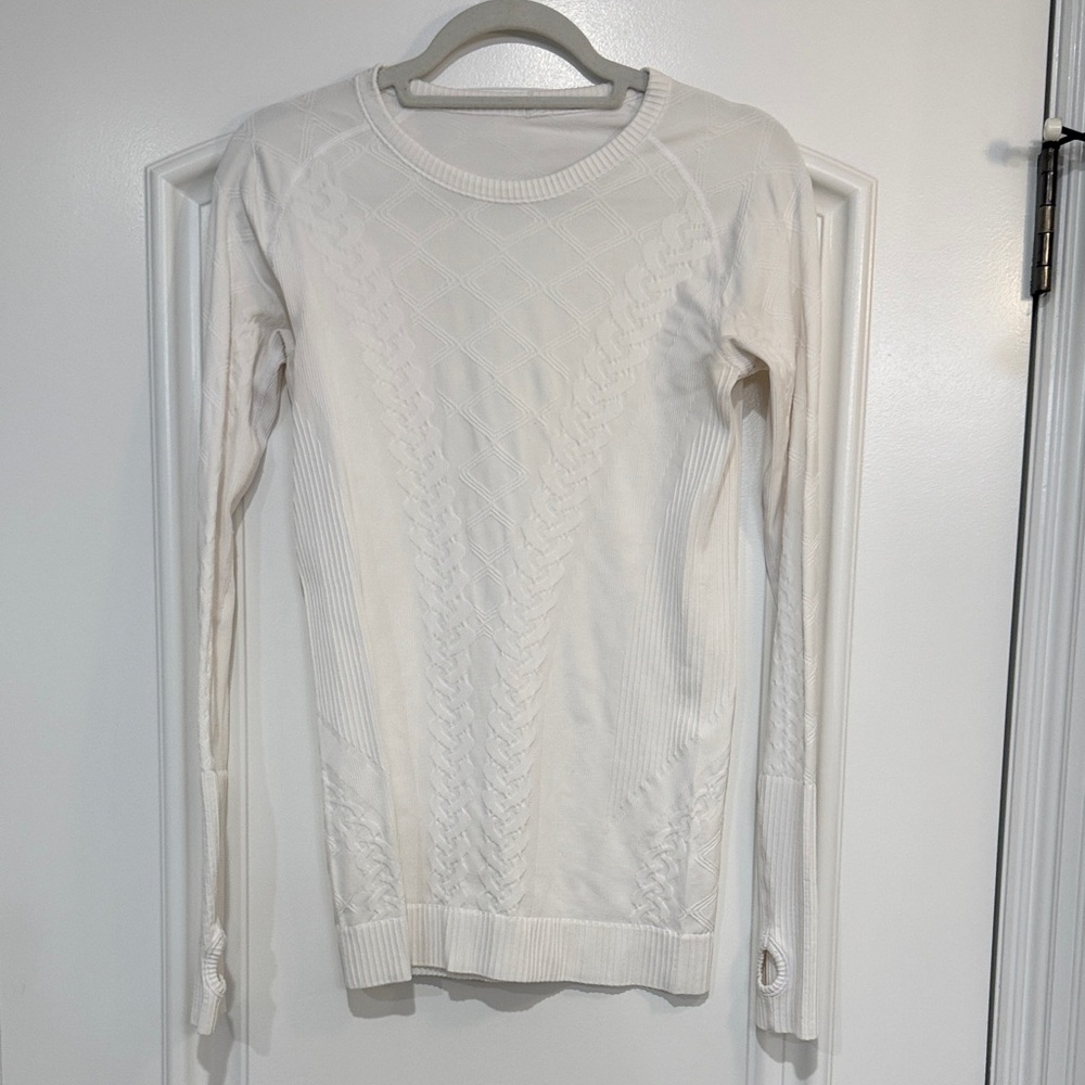 Lululemon White Cable Knit Sweater With thumb holes